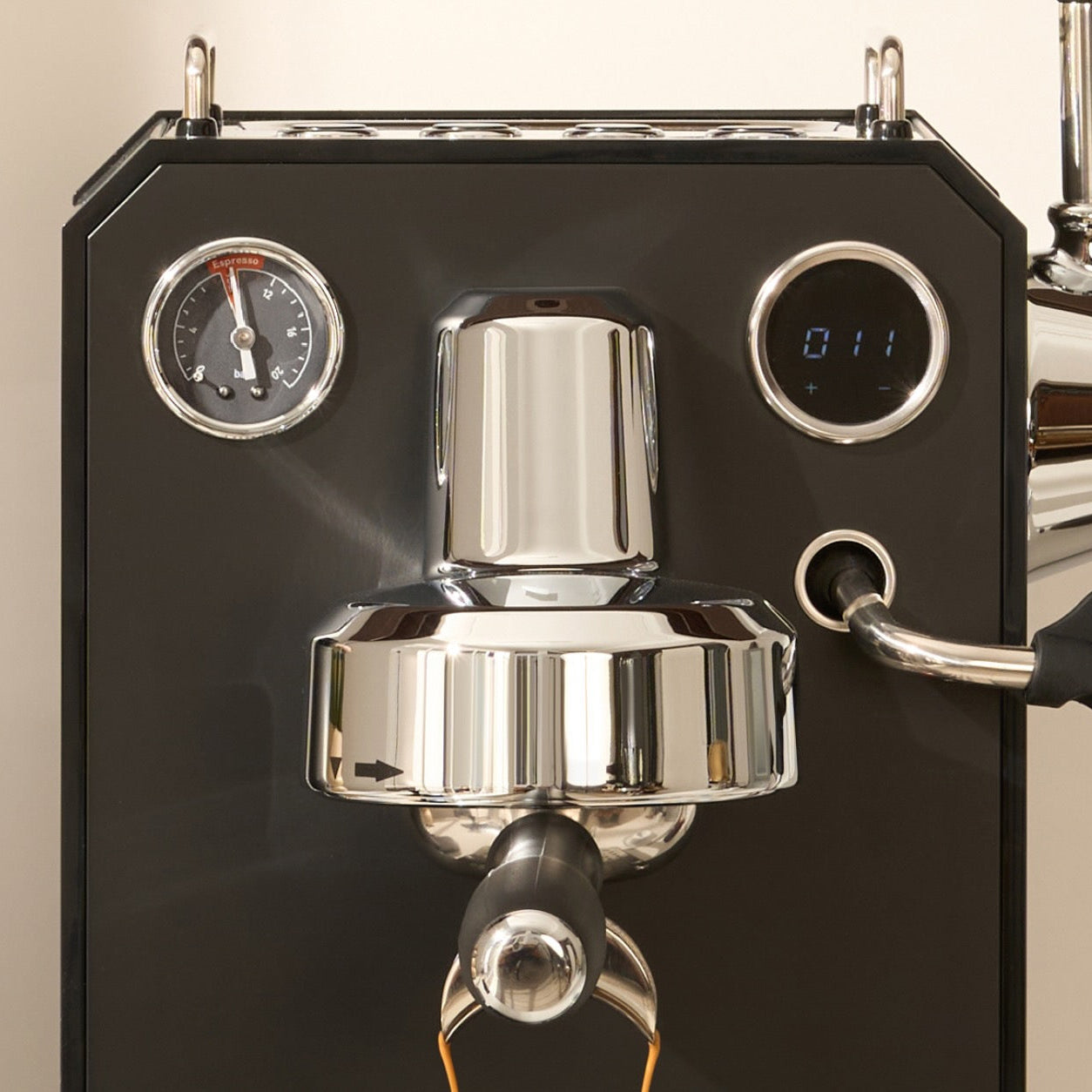 Close-up of a Gemilai G3006 coffee machine with a gauge and digital display on a beige background